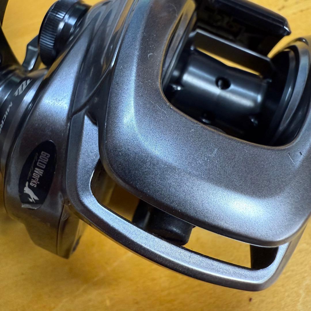 シマノ 18バンタム HG RIGHT 右ハンドル