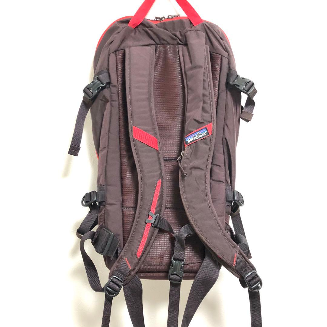 美品　廃盤レア　パタゴニア　スノードリフター　20L スノーボード着用可