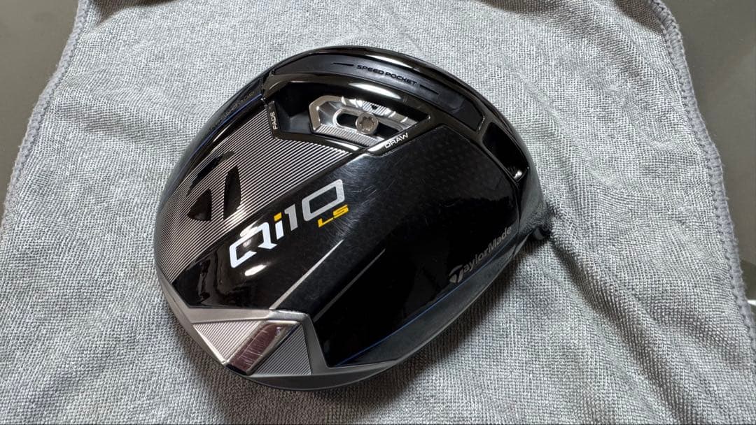 ＜保証書有＞テーラーメイド　Qi10　LS（ヘッドカバー付き）