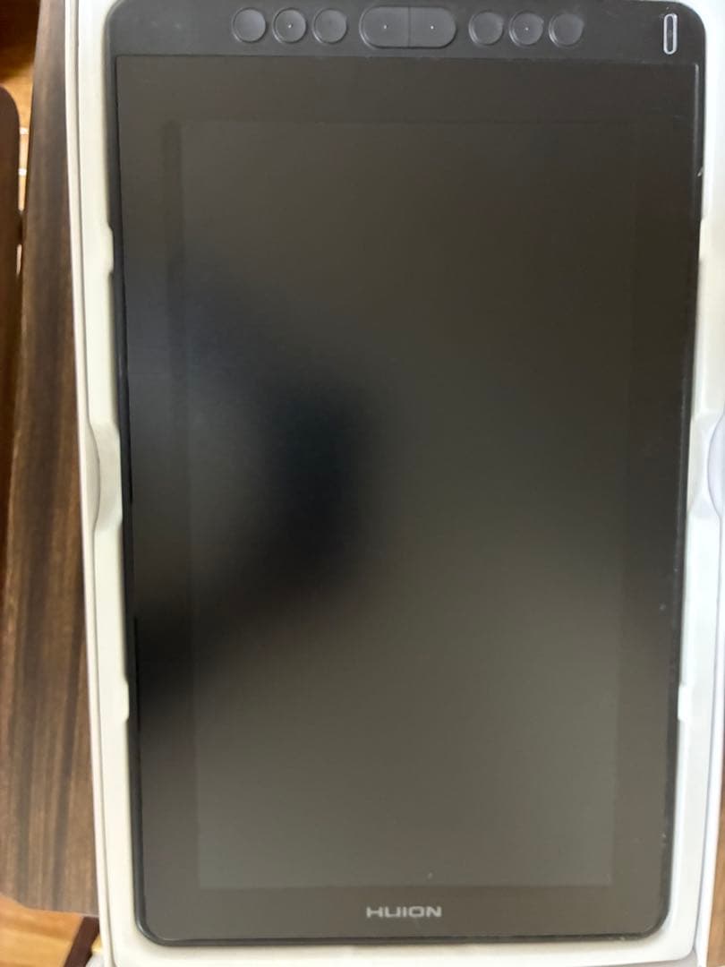 液タブ・ペンタブ HUION KAMVAS 13