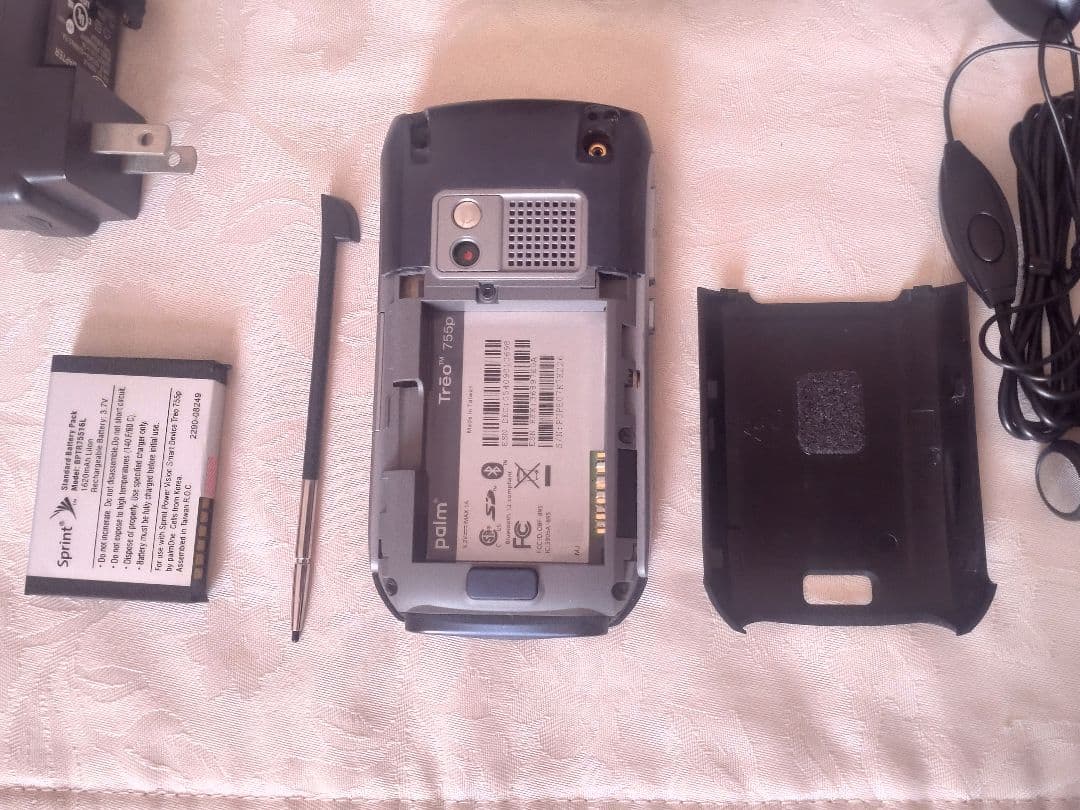 【廃盤品】Palm Treo 755p （Sprint）