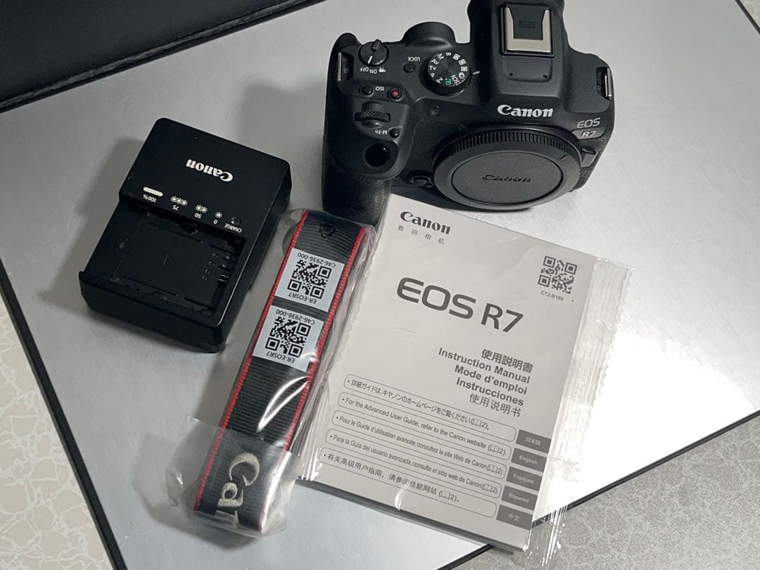 Canon EOS R7 ボディ　最終値下げ！