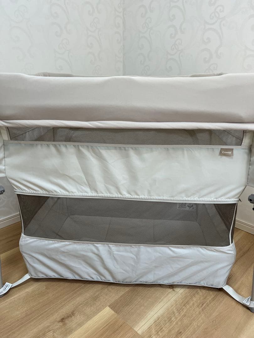 コンビ　Combi ベビー　ベッド　すくすや　トモネル　折りたたみ　高さ2段階