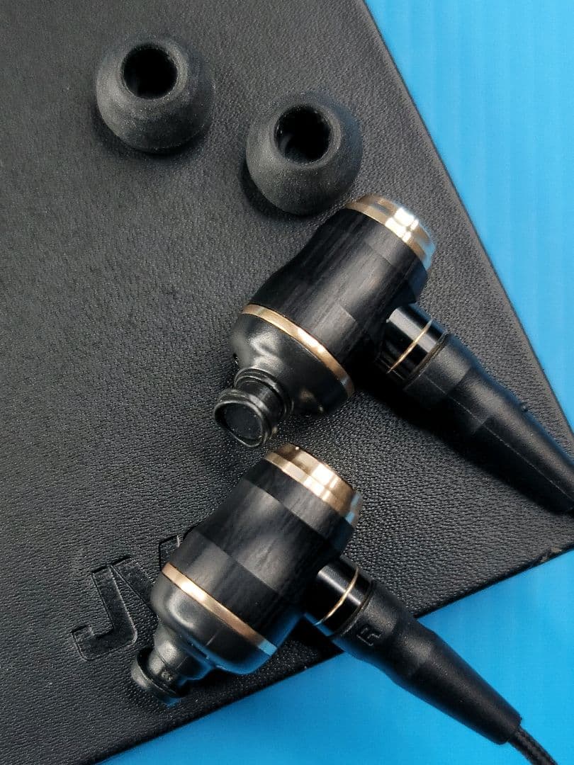 イヤホン JVC HA-FX1100 WOOD UNIT and HOUSING.