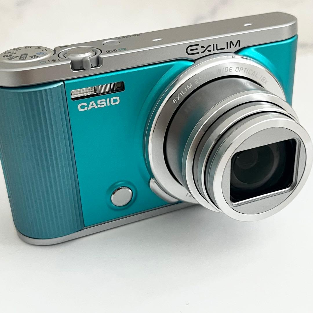 美品 CASIO EXILIM EX-ZR1800 水色 ブルー コンデジ