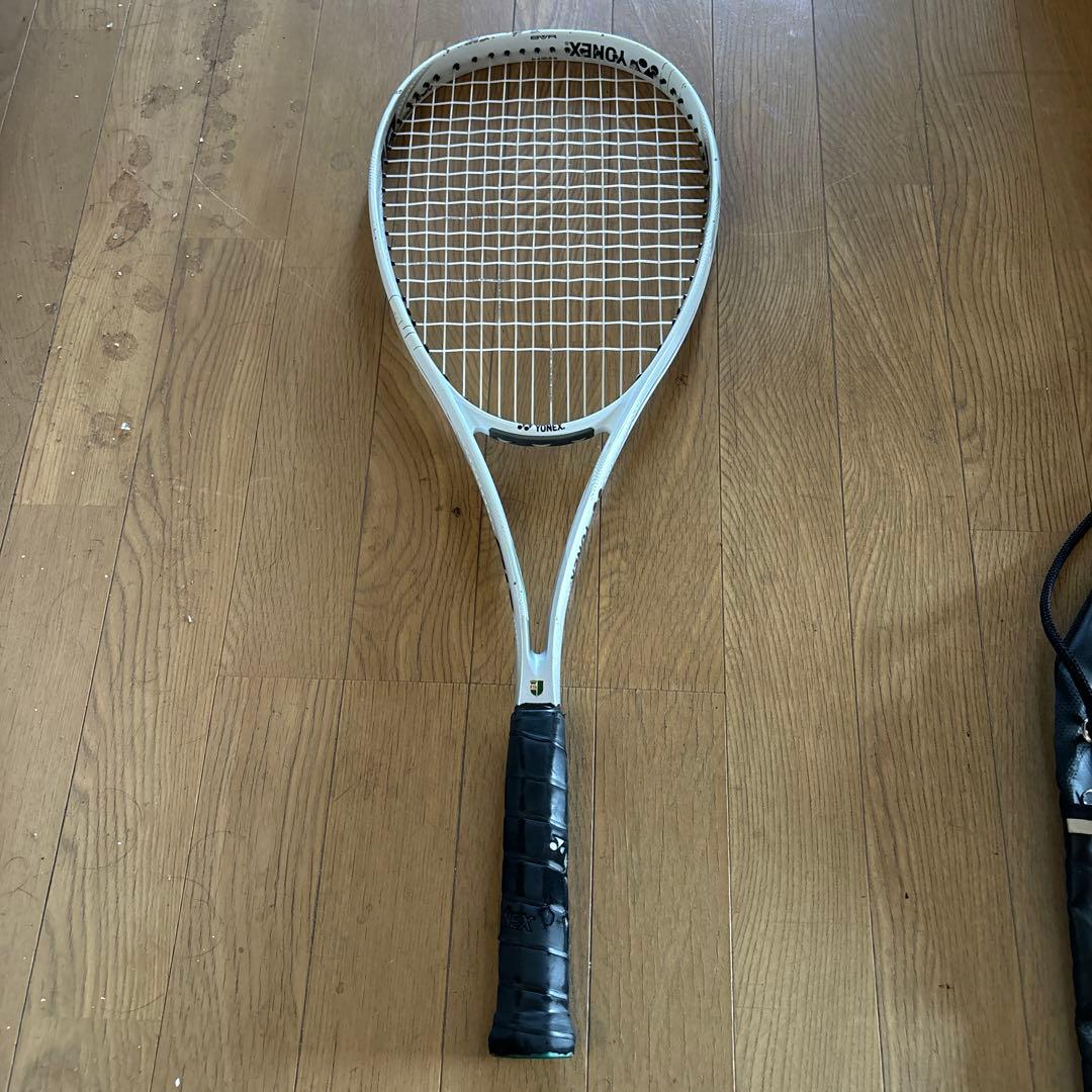 【最終お値下げ】ヨネックス　NANOFORCE 8V REV　ナノフォース