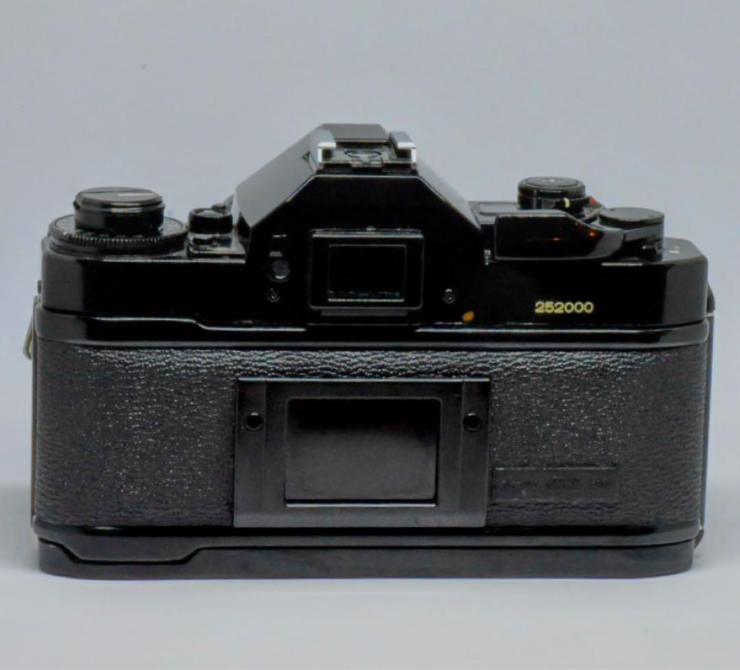 【AE動作確認済】キヤノンA-1、35-70mmズーム、135mm望遠、電池付き