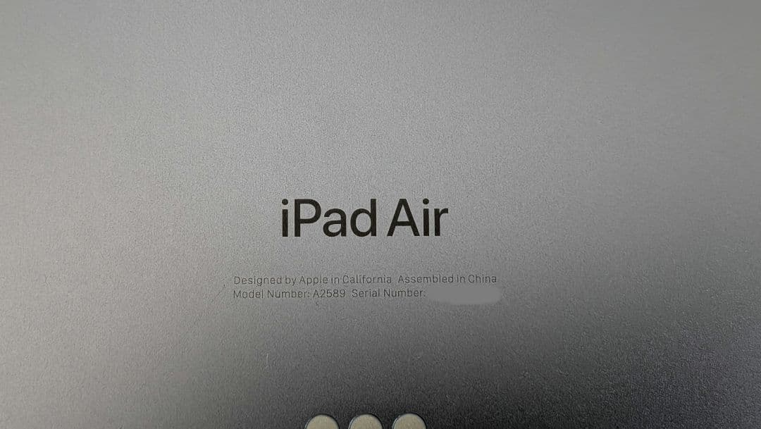 iPad Air (第5世代)　64GB Wi-Fi + セルラーモデル