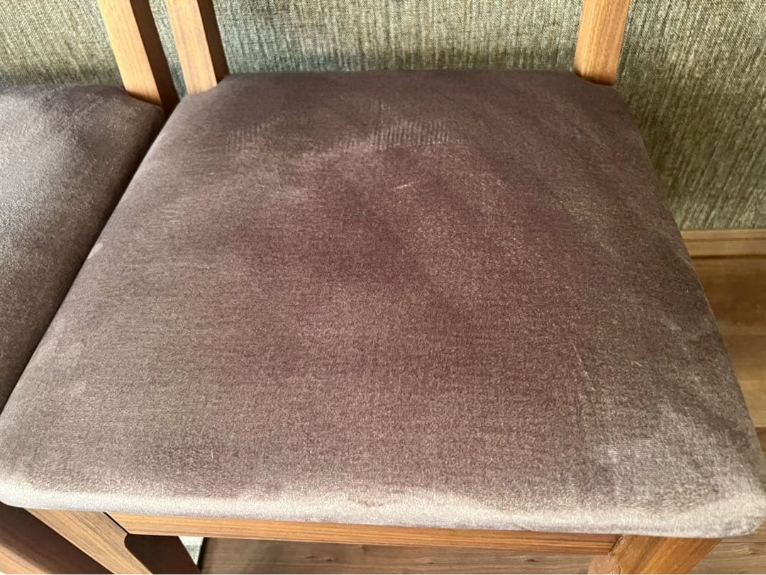 1脚ずつ出品　ARMONIA ダイニングチェア （全4脚、3脚未使用）