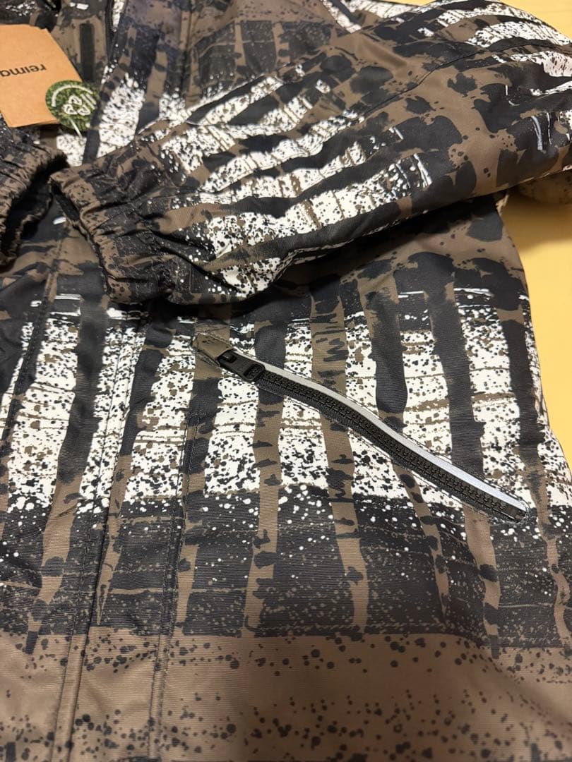 【値下げ！】新品✨reima 子供用スキーウェア 140