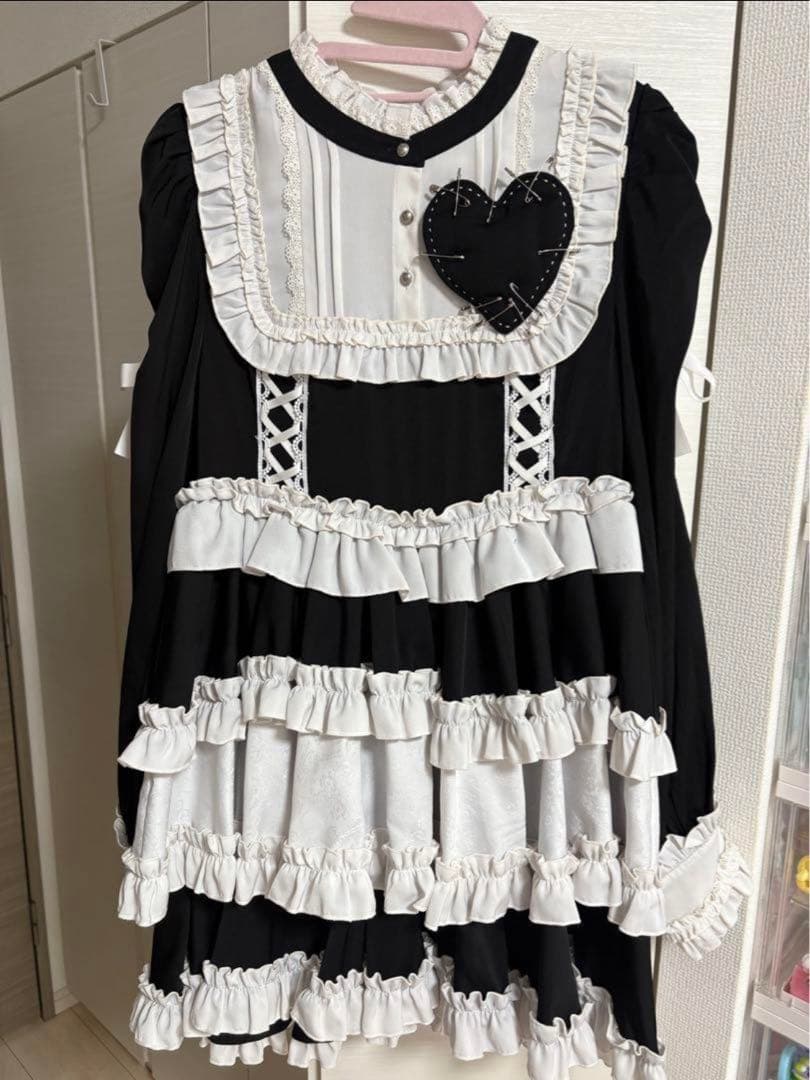 Dimmoire フリルに埋もれて見る悪夢ドレス Black&White