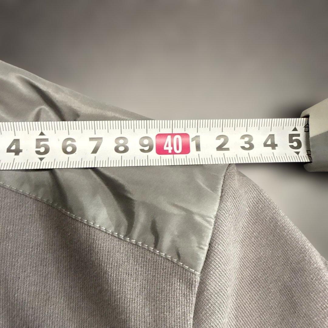 PRADA グレー スウェットトレーナー　nu9