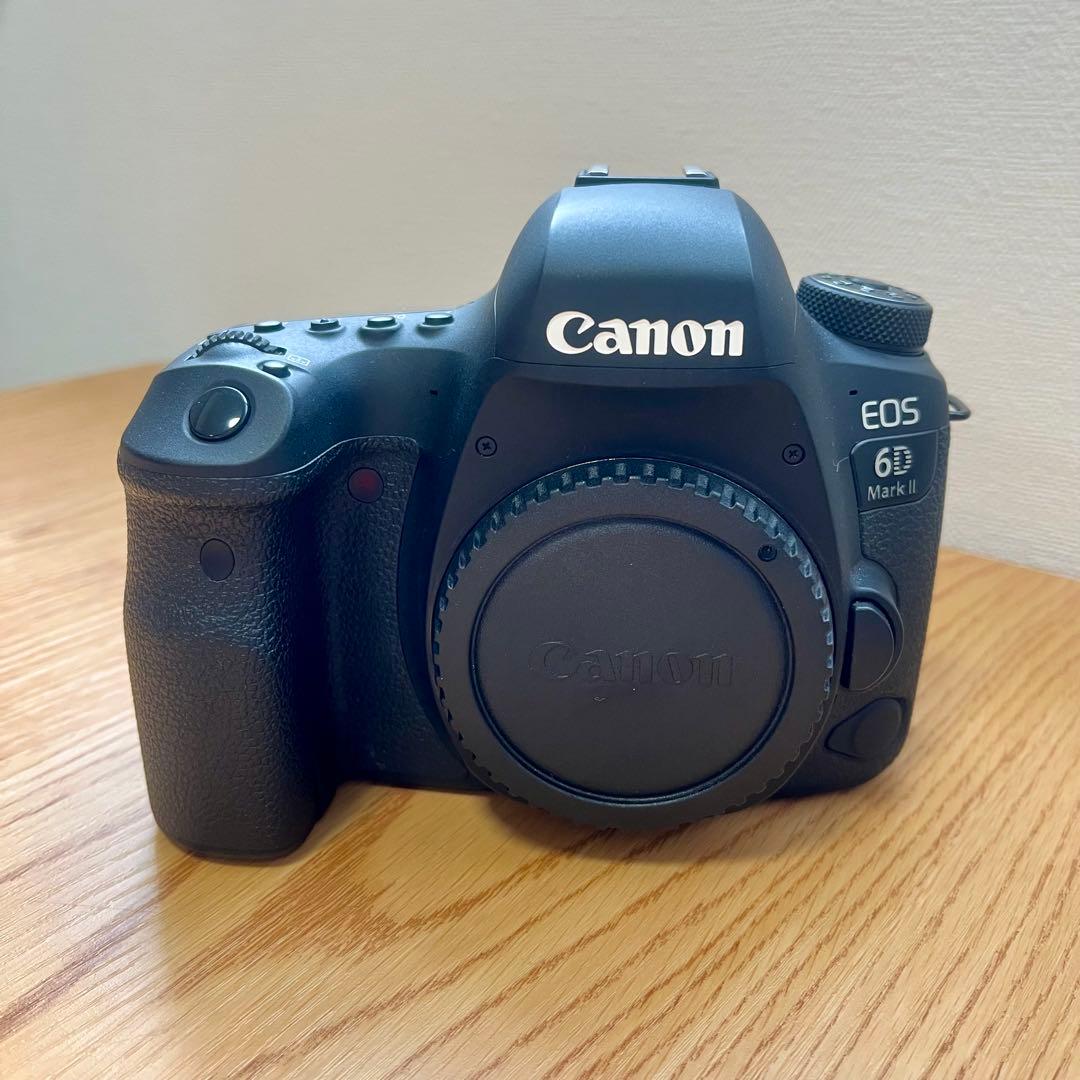 【美品】Canon EOS 6Dmark2 デジタル一眼レフ 本体