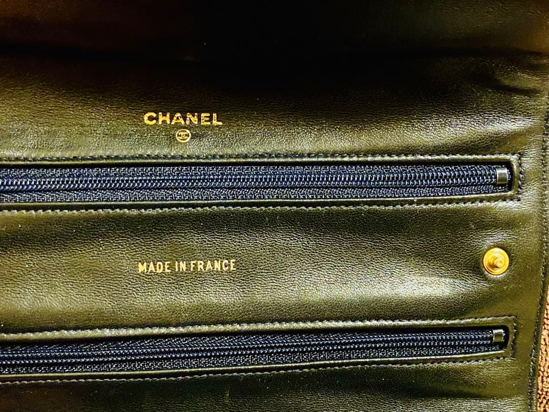 CHANEL ブラックレザー アクセサリーケース