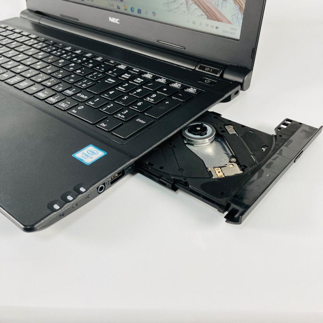 Core i7 SSD1TB メモリ32GB Windows11 ノートパソコン