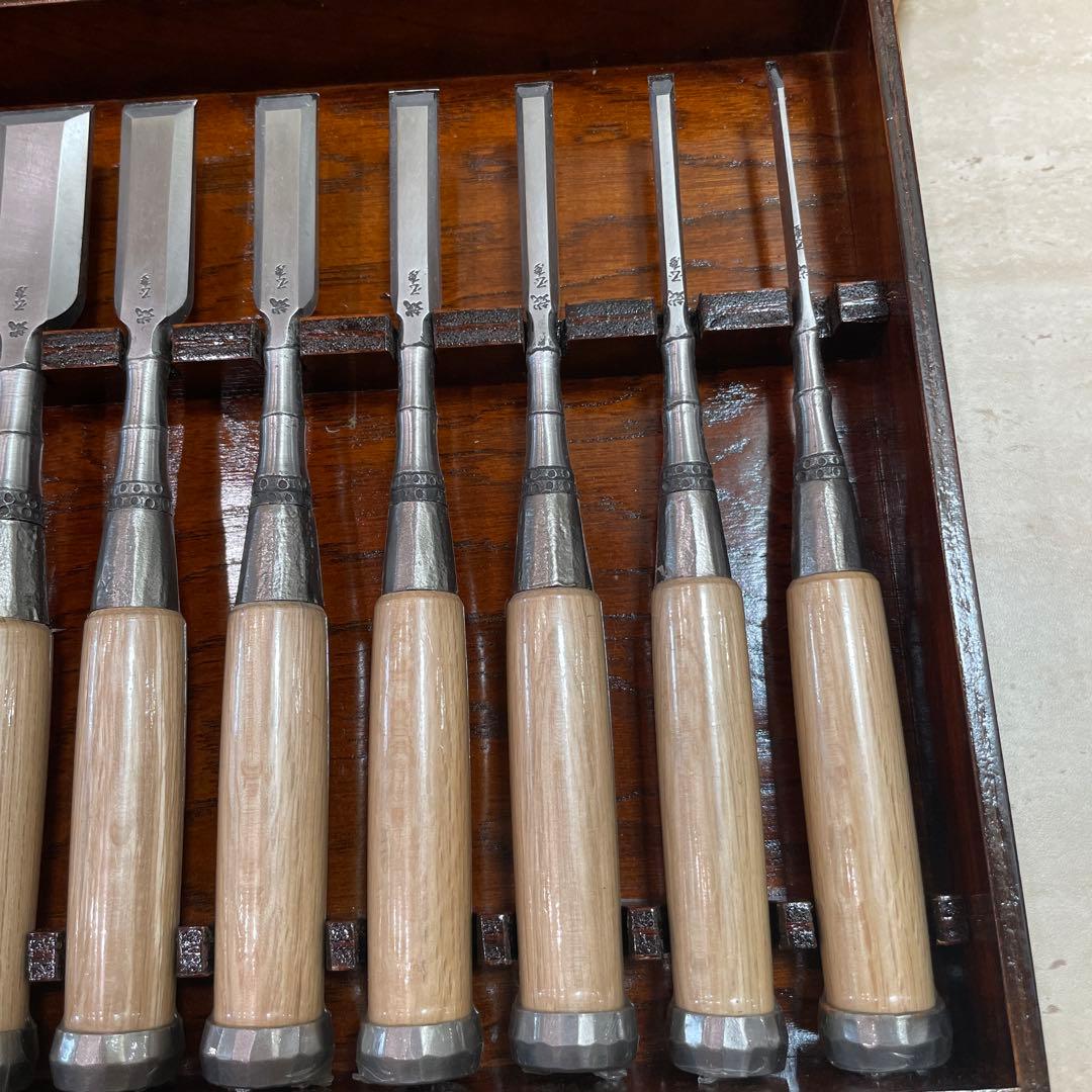 国慶作 竹節 追入鑿 10本組 壱組　白樫柄