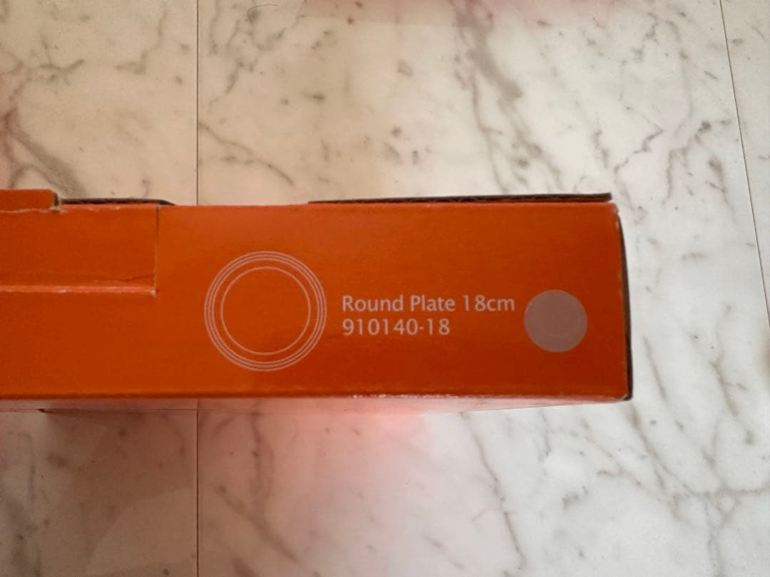 新品　ル・クルーゼ LE CREUSET ラウンド プレート　910140