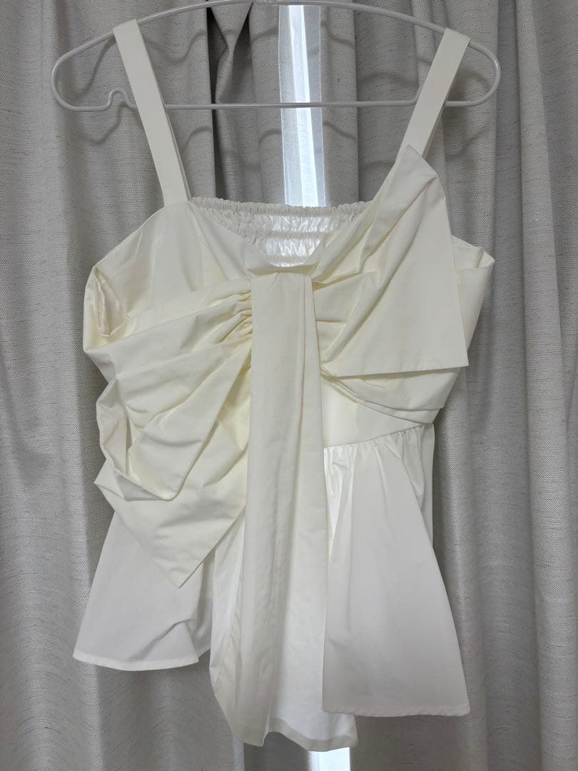 フレイアイディー　ペプラムリボントップス