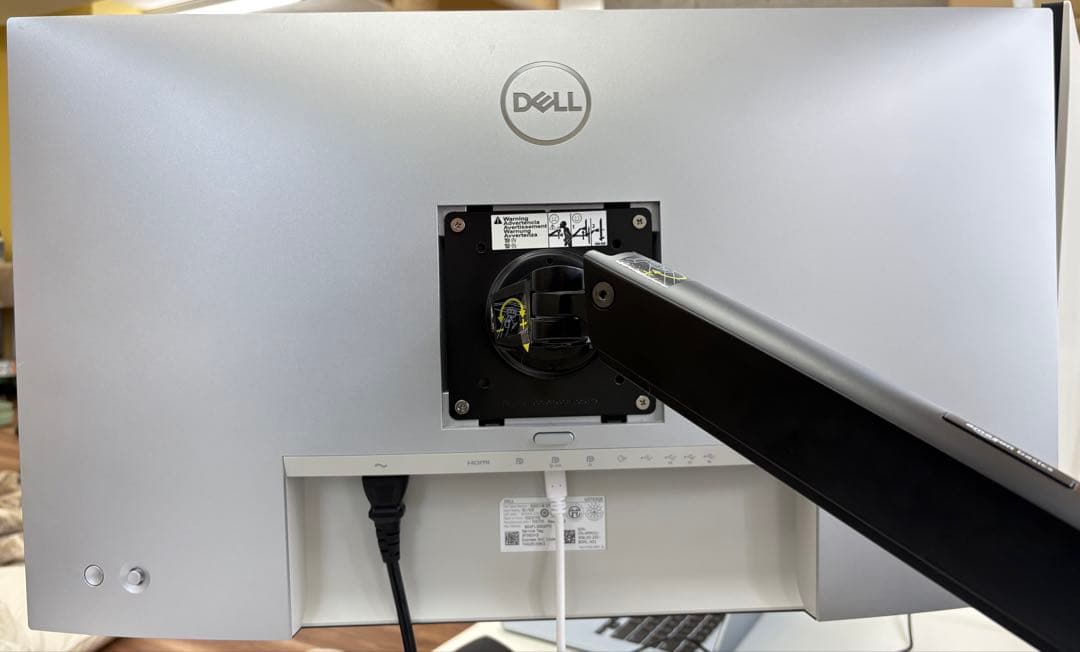 専用です　　DELL 4Kモニター　U2723QE