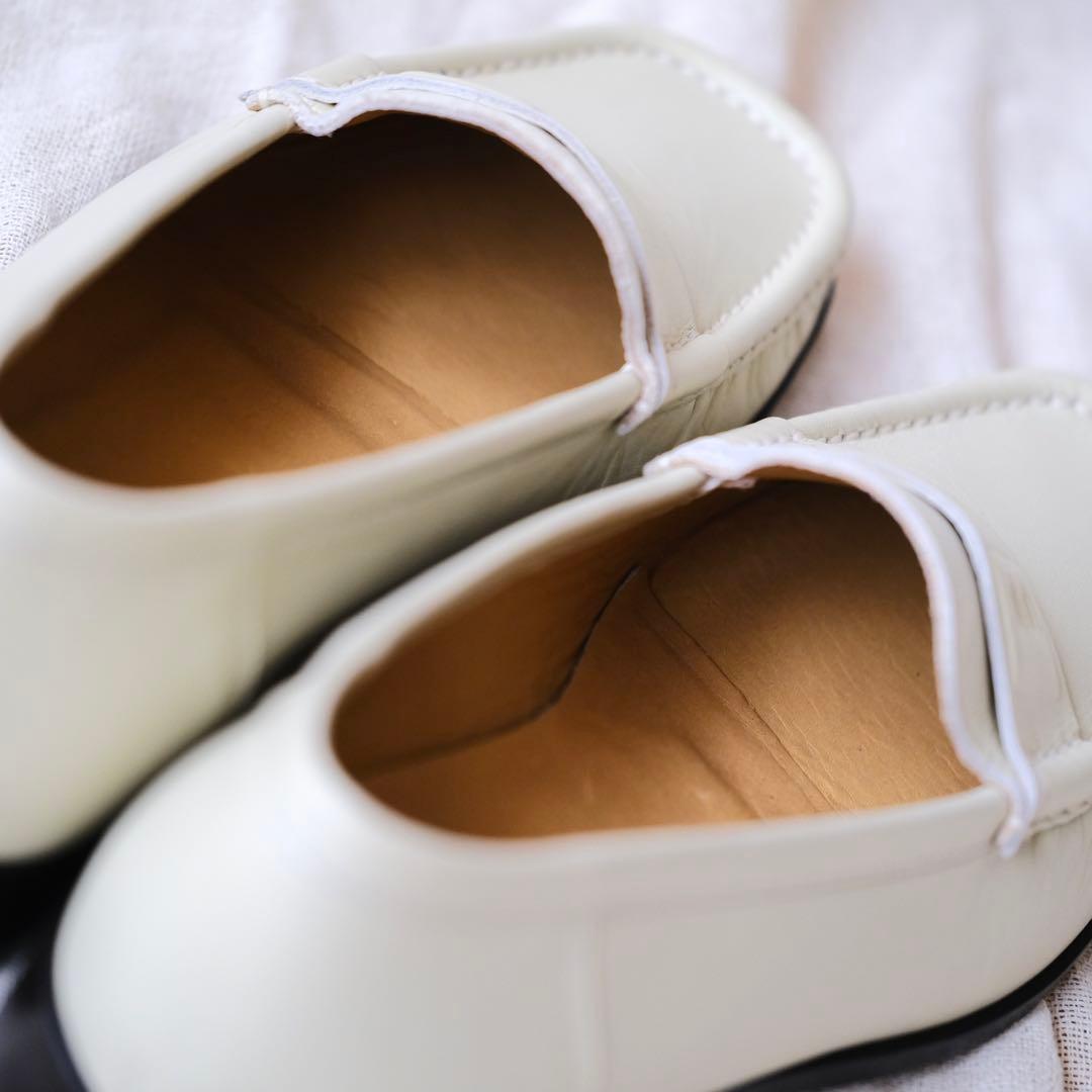 極美品BALLYバリーロゴアイボリーカーフスクエアローファー38EU/75US