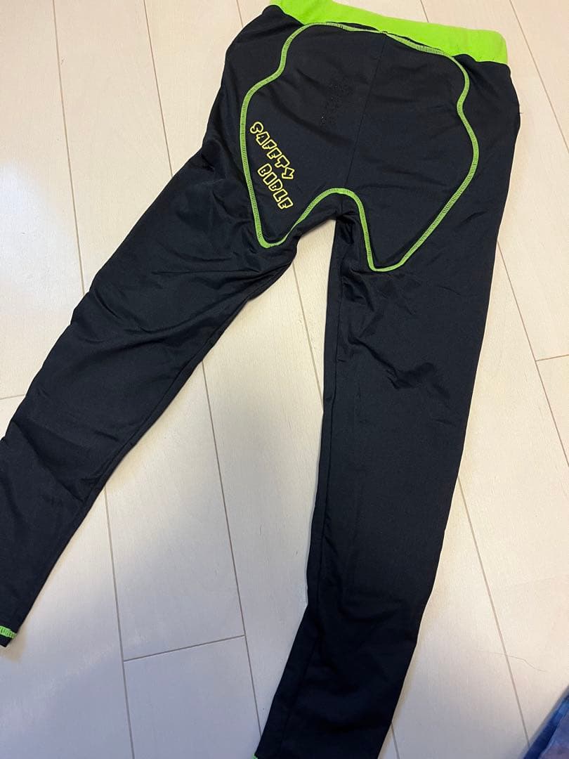 Burton スノーボードウェア　キッズ（4点セット）