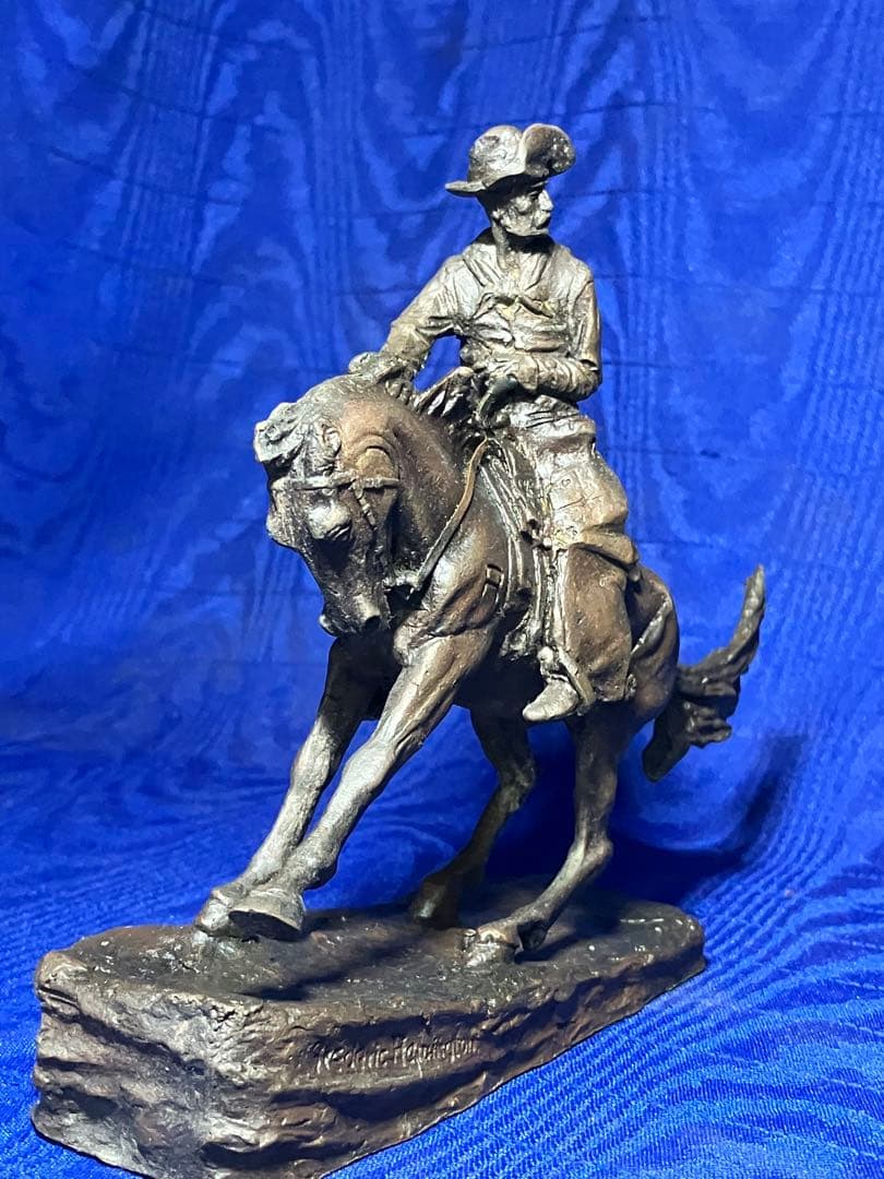 カウボーイ　ロデオ　フレデリックレミントン　The COWBOY ブロンズ像風
