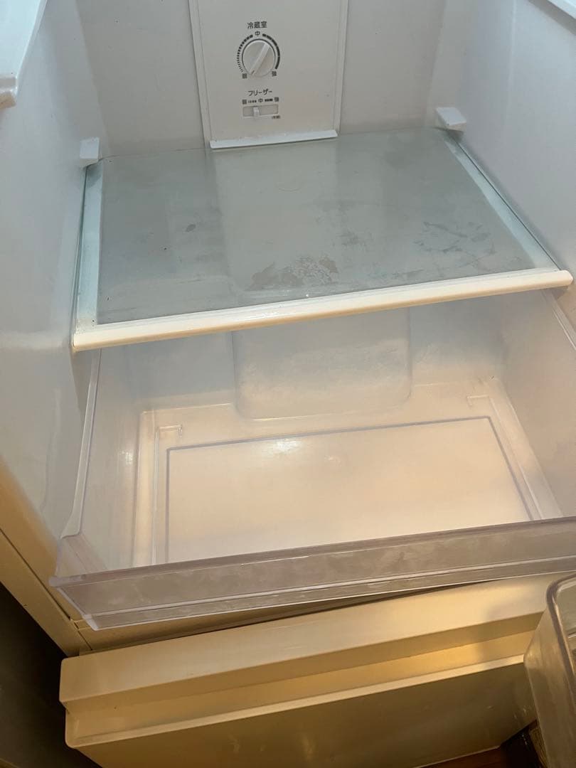 AQUA アクア　冷蔵庫　AQR-E13G