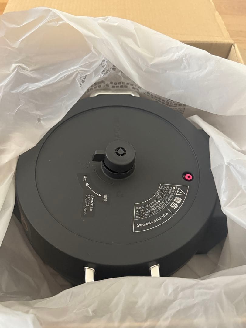 未使用！！【アイリスオーヤマ 電気圧力鍋 2021年製】