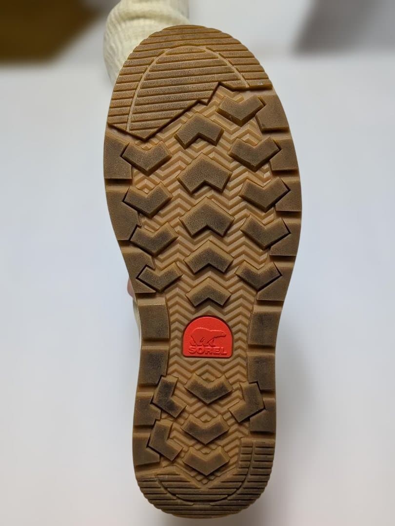 SORELソレル　ウィットニー3　ブーツ　スニーカー　ほぼ新品(1回着用)