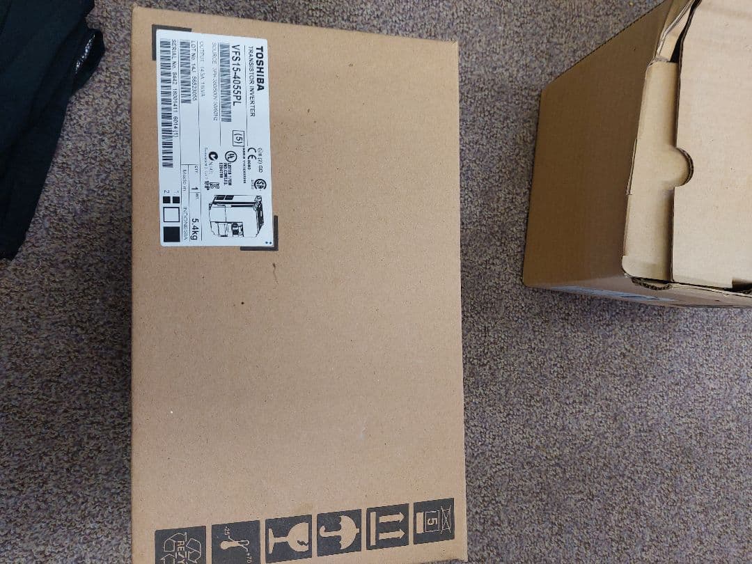 交渉可！デットストック！東芝インバーターVFS15-4055PL