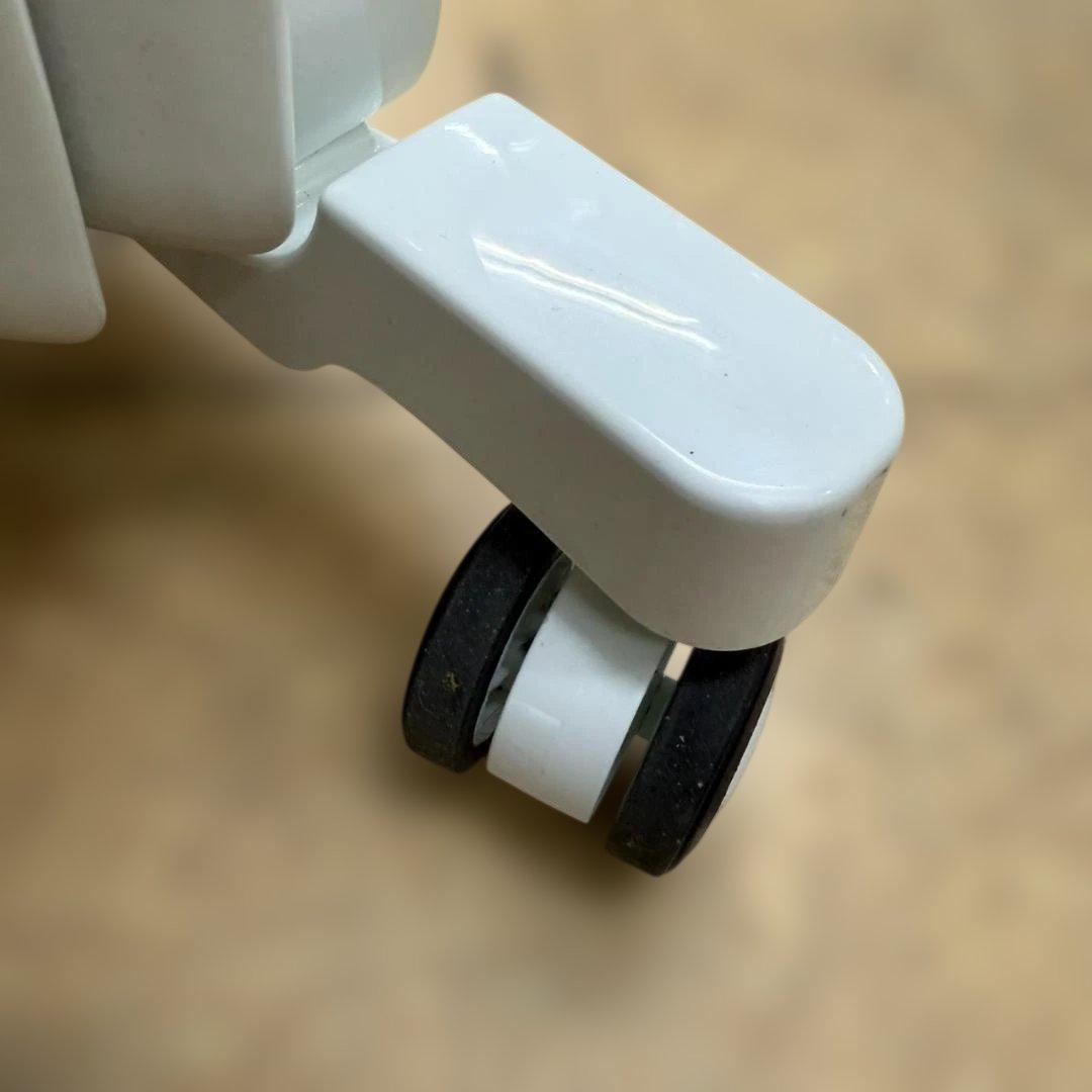 ★ディンプレックス　オイルフリーヒーター　B05