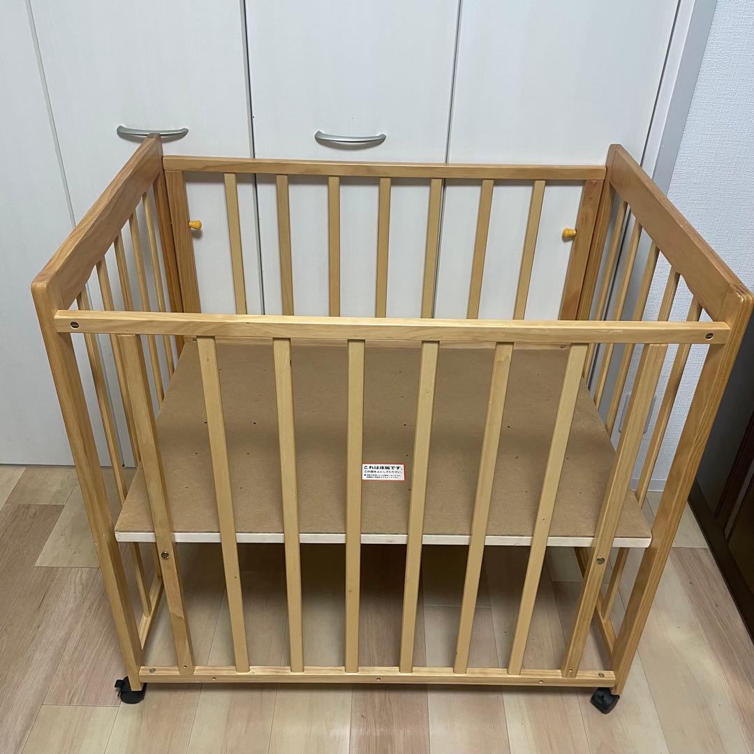 【取説付き送料込み】ベビーベッドミニ　　西松屋　ヤトミ　木製　NEタイプ