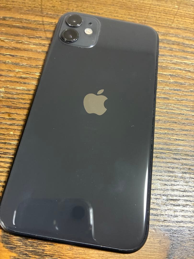 iphone11 ブラック　64GB