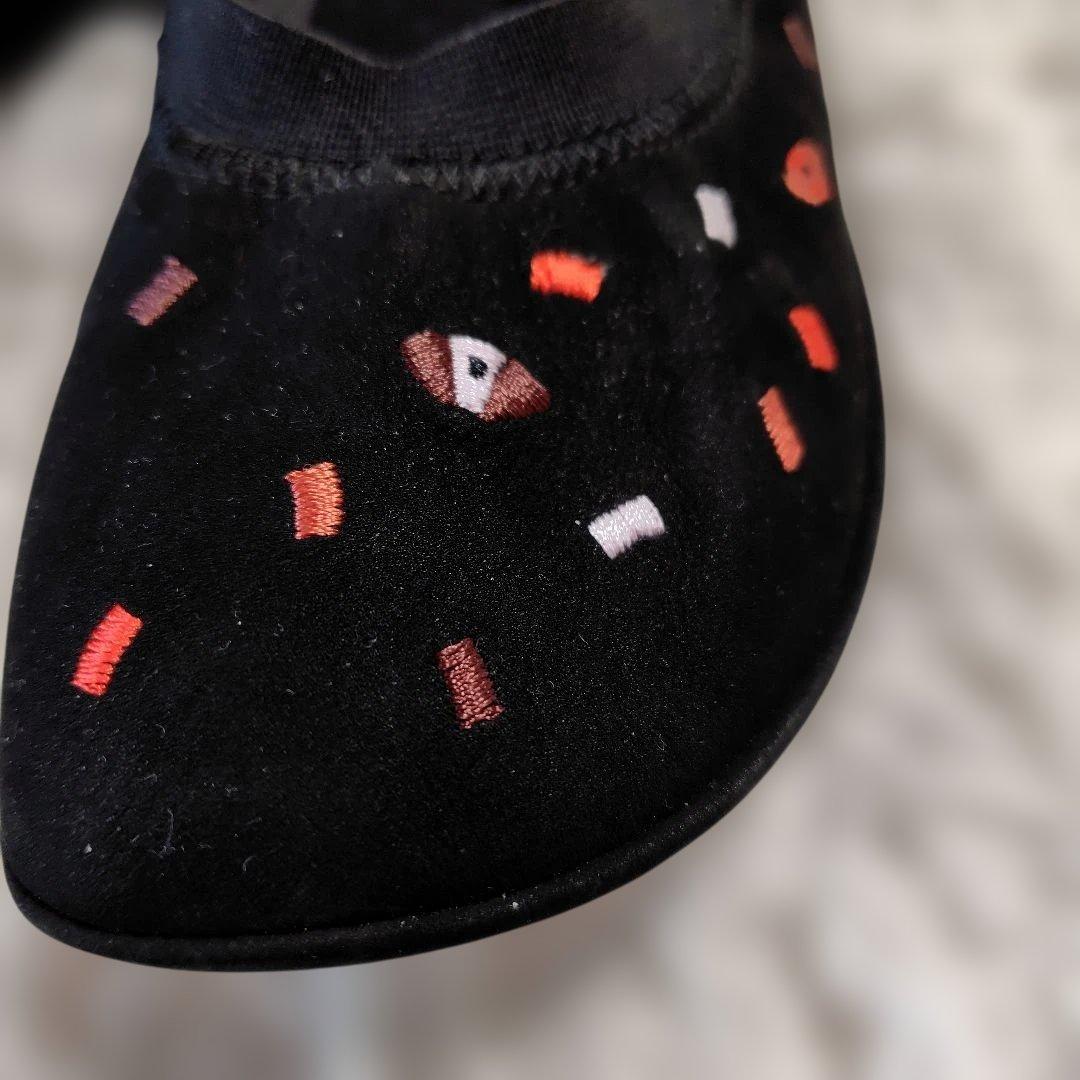 CAMPER ブラックフラットシューズ 刺繍入り　新品未使用　サイズ38