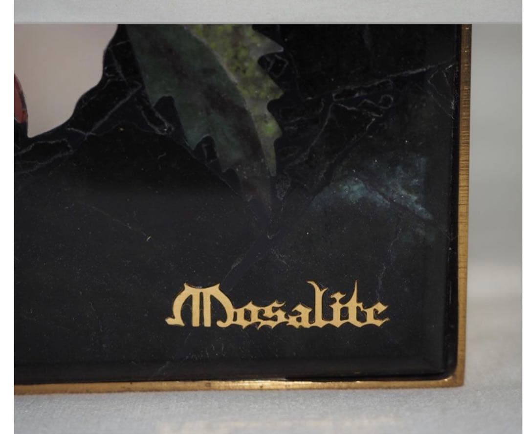 送料無料 ブラジル　石細工金鍍金宝石箱