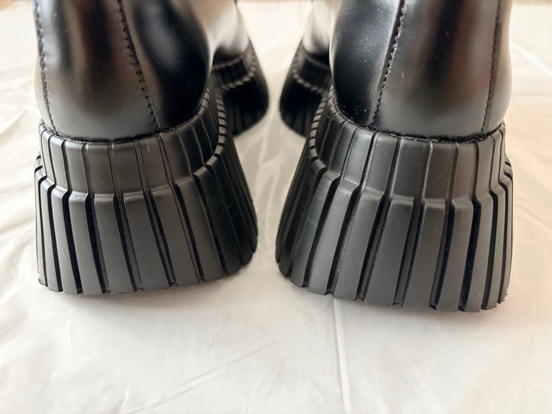 カンペールCAMPER BCN チロリアン ローファー黒37