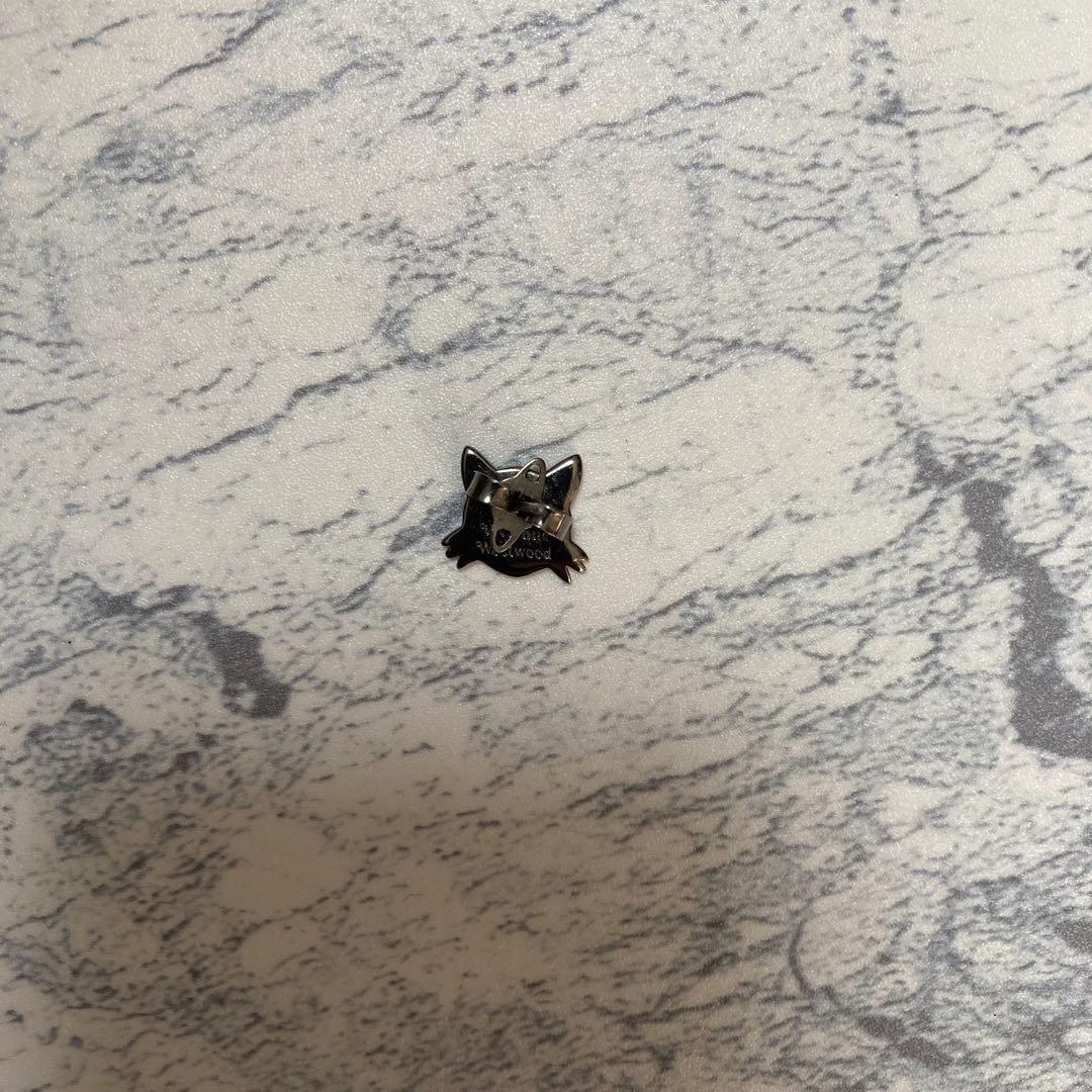 し*く様 希少　Vivienne Westwood 猫　ピアス　片方