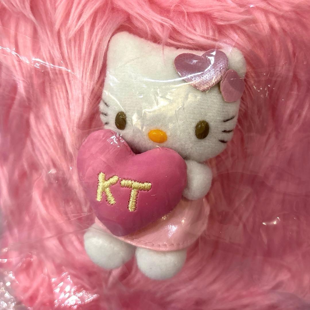 ハローキティ ふわふわマルチボックス　マスコット付き