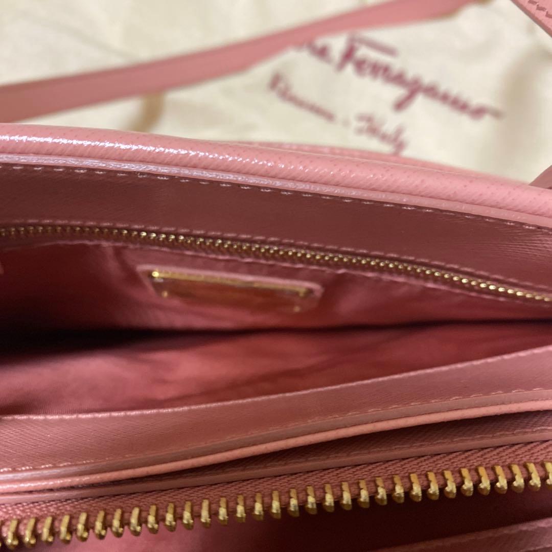 ❣️フエラガモバッグ3wayタイプ❣️値下げしました❣️限定価格