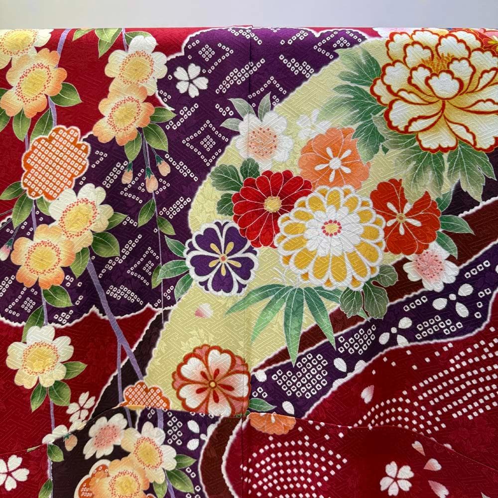 振袖 正絹 赤 黄色 古典花柄　裄68.8㎝ 　成人式 中古 c-80