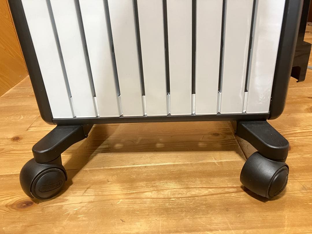 【美品】デロンギ マルチダイナミックヒーター MDHU12-BK 2020年製