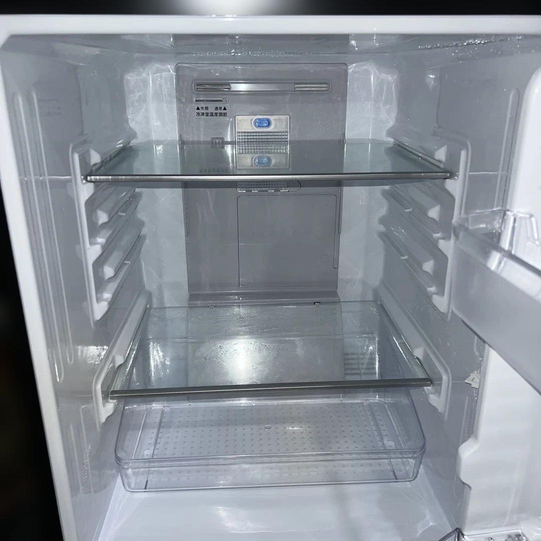 ⭐︎SHARP/シャープ/左右付け替え自在扉/冷蔵庫/ガラス製/プラズマクラスター