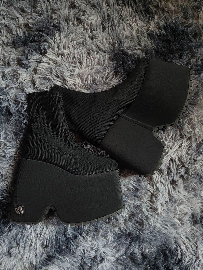 美品☆michell Macaron 14.5cm最強盛れブーツ 25aw XS