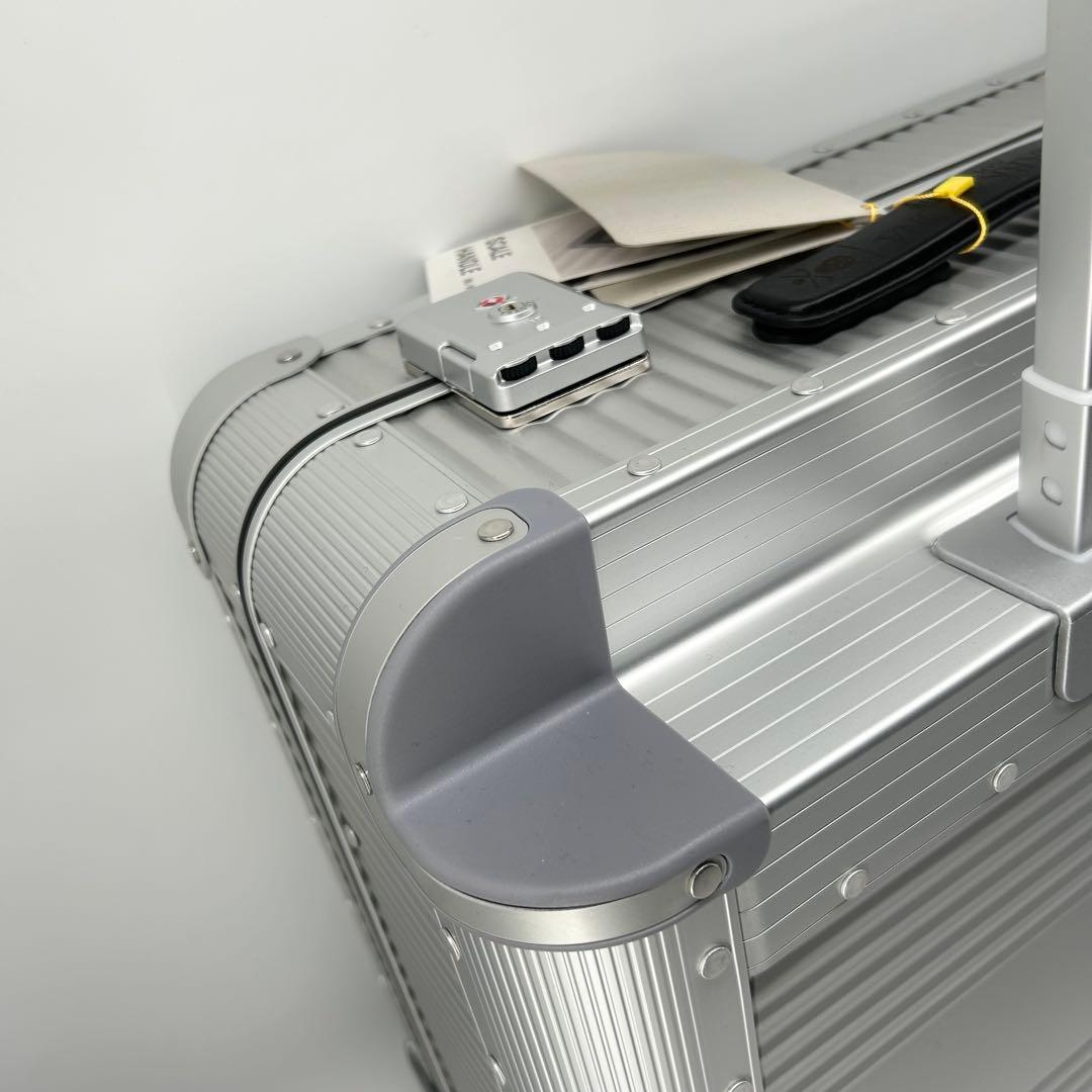 16802✨未使用✨マークアンドロナ× Rawrow アルミキャリーケース 4輪