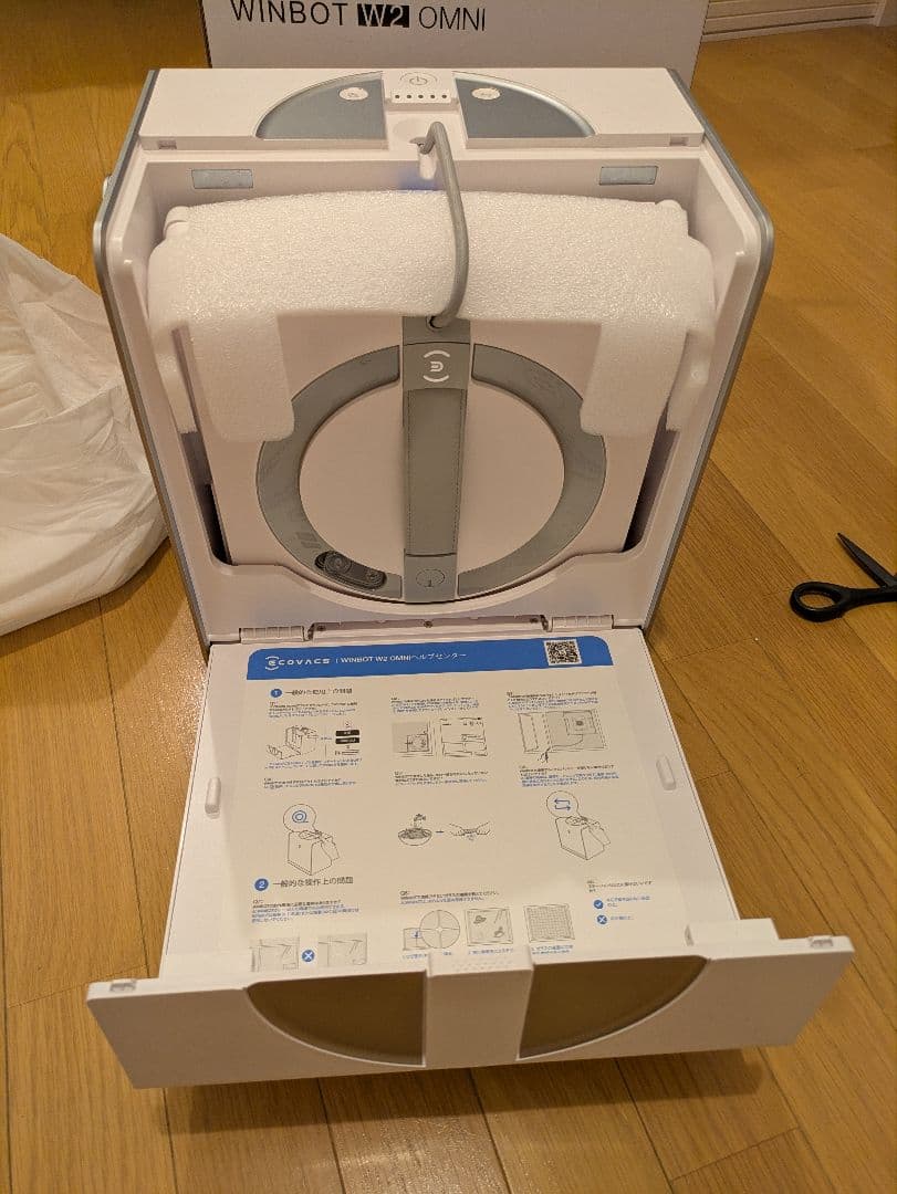 ECOVACS WINBOT W2 OMNI 本体