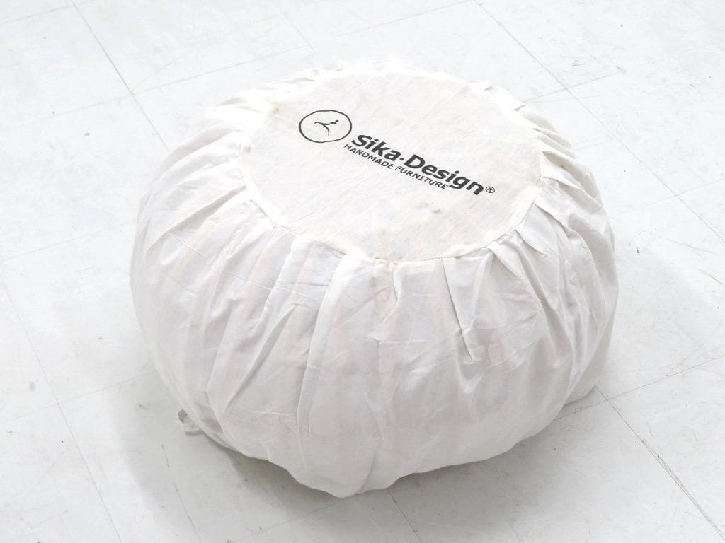 展示品　シカデザイン　オットマン　スツール　フランコアルビニ　デンマーク