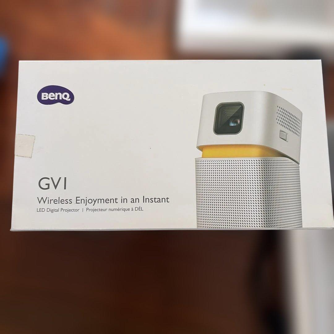 BENQ GVI LEDプロジェクター 本体　箱付き