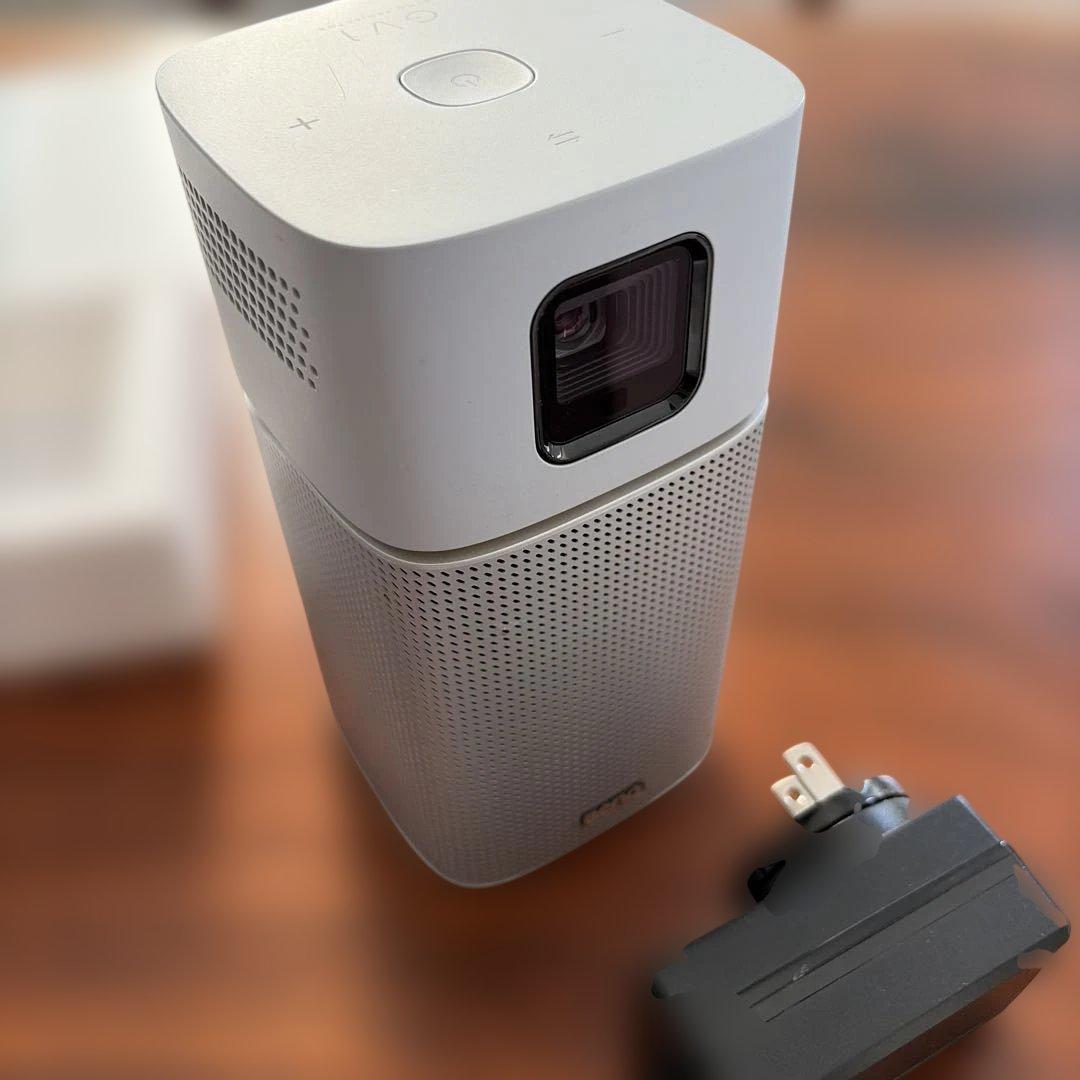 BENQ GVI LEDプロジェクター 本体　箱付き