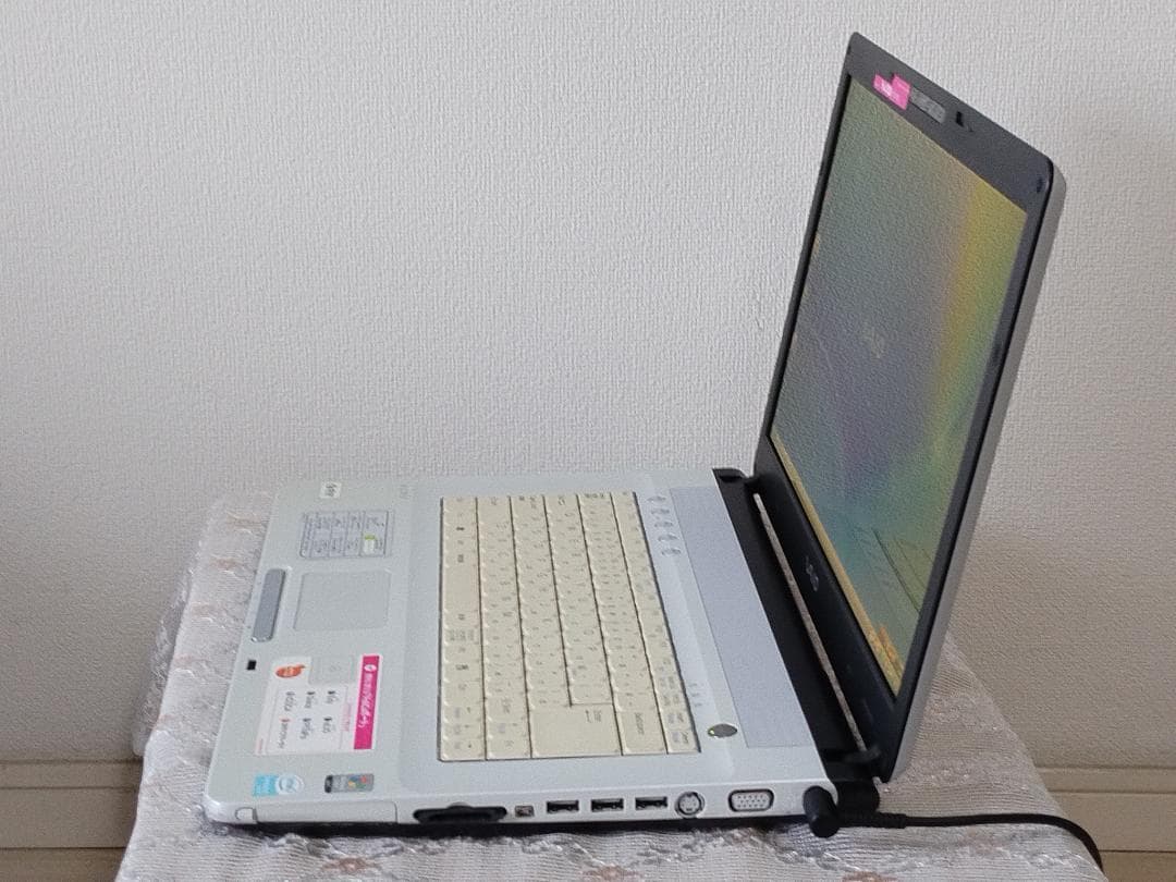 Windowsノート本体 SONY VAIO Windows10 2GB 100GB OFFICE2021