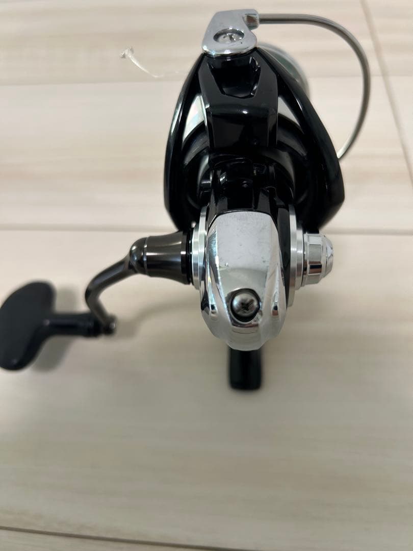 ダイワ レグザ DAIWA LT4000D-CXH スピニングリール